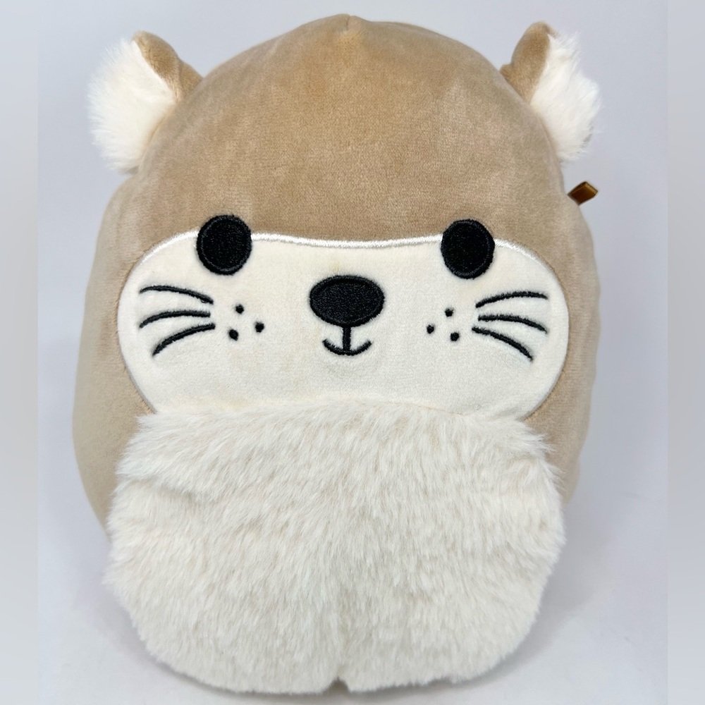 Rie Sea Otter Brown Squishmallow with Fuzzy Furry Belly